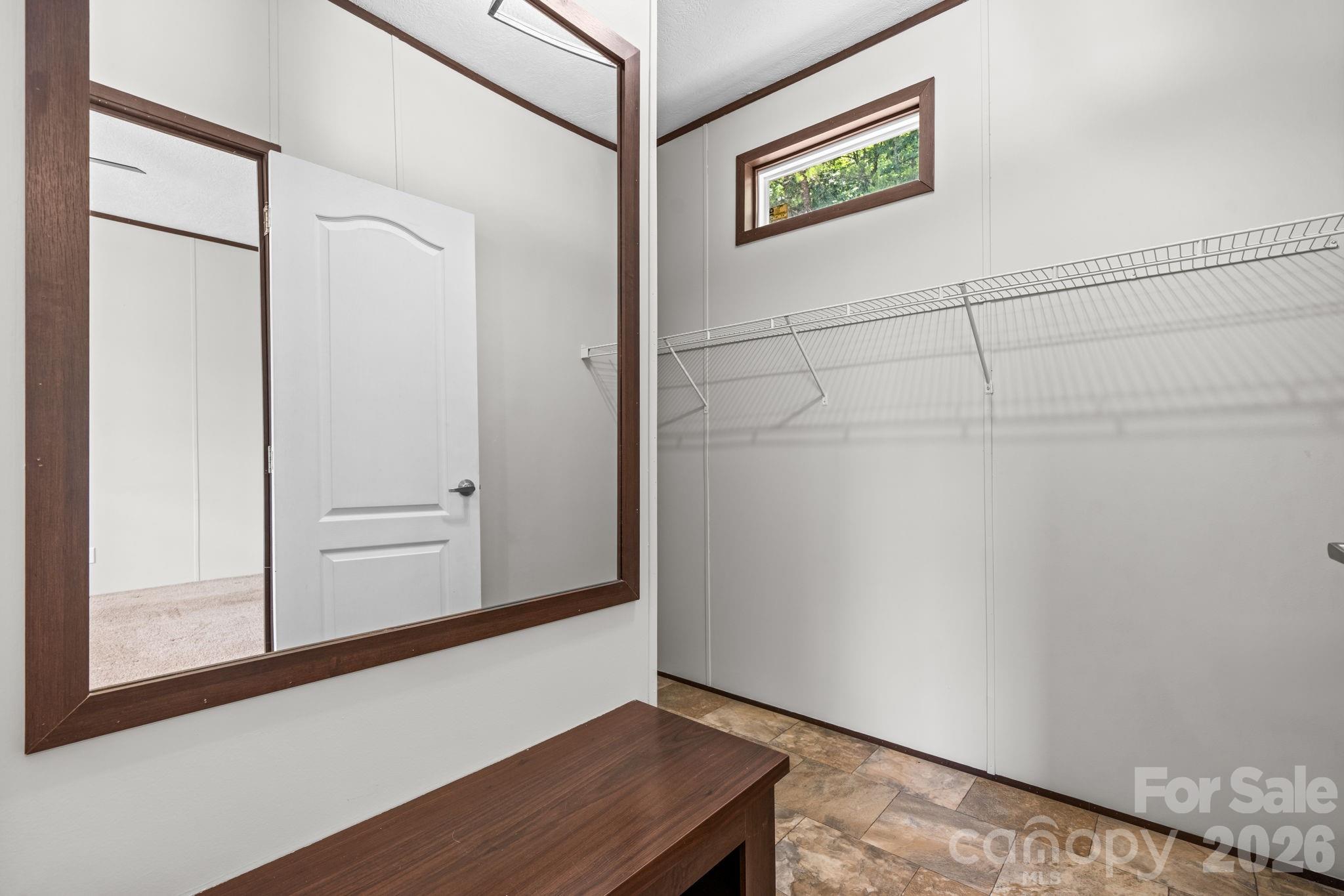 2876 Burma Road Property Photo 14
