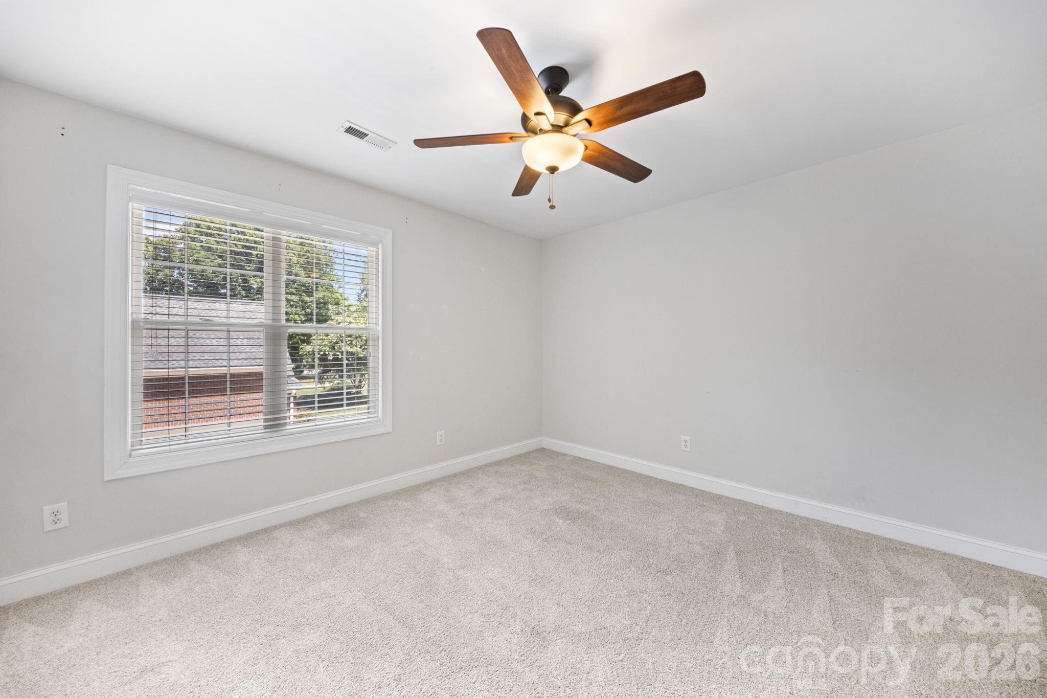 5355 Shannamara Drive Property Photo 30