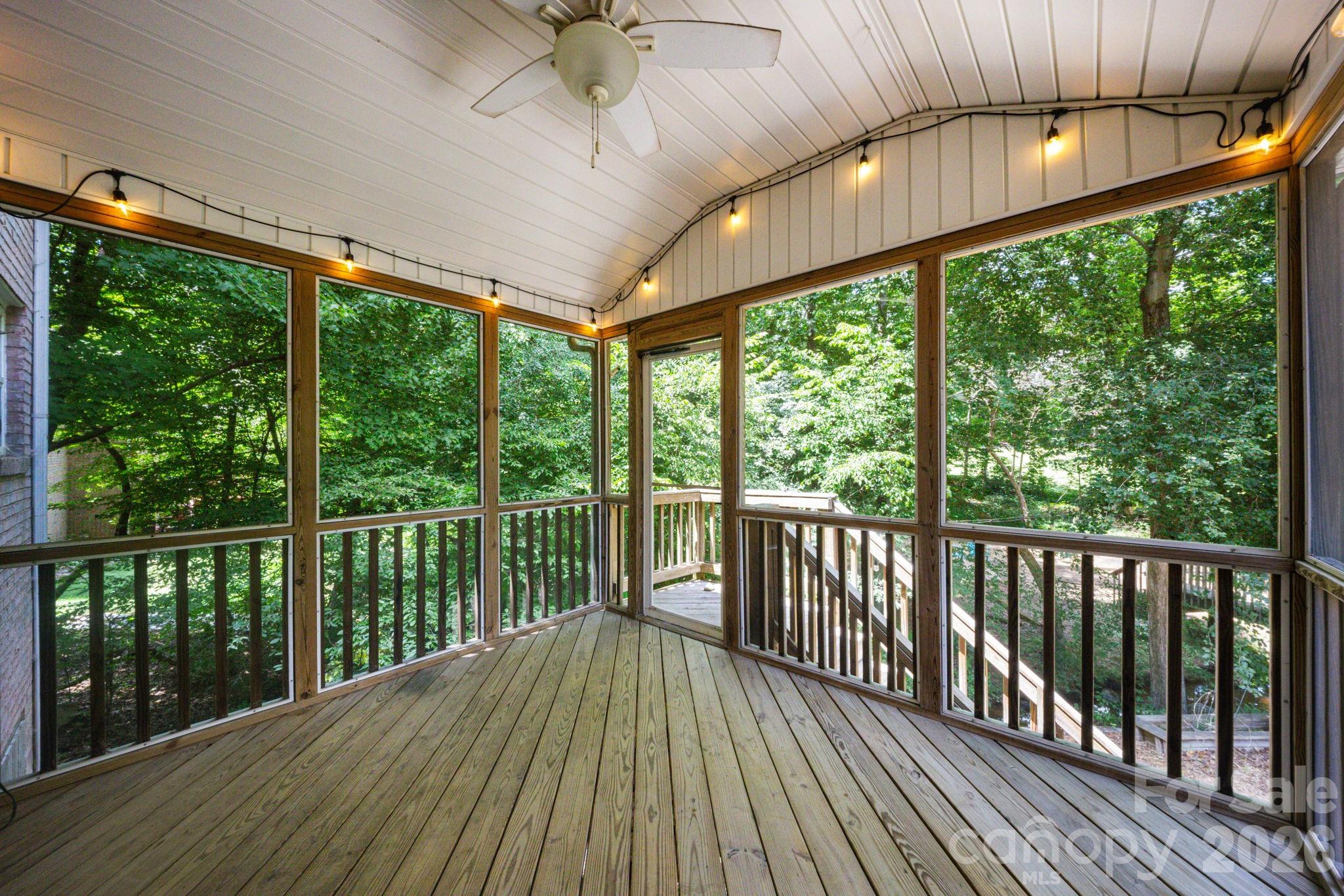5355 Shannamara Drive Property Photo 34