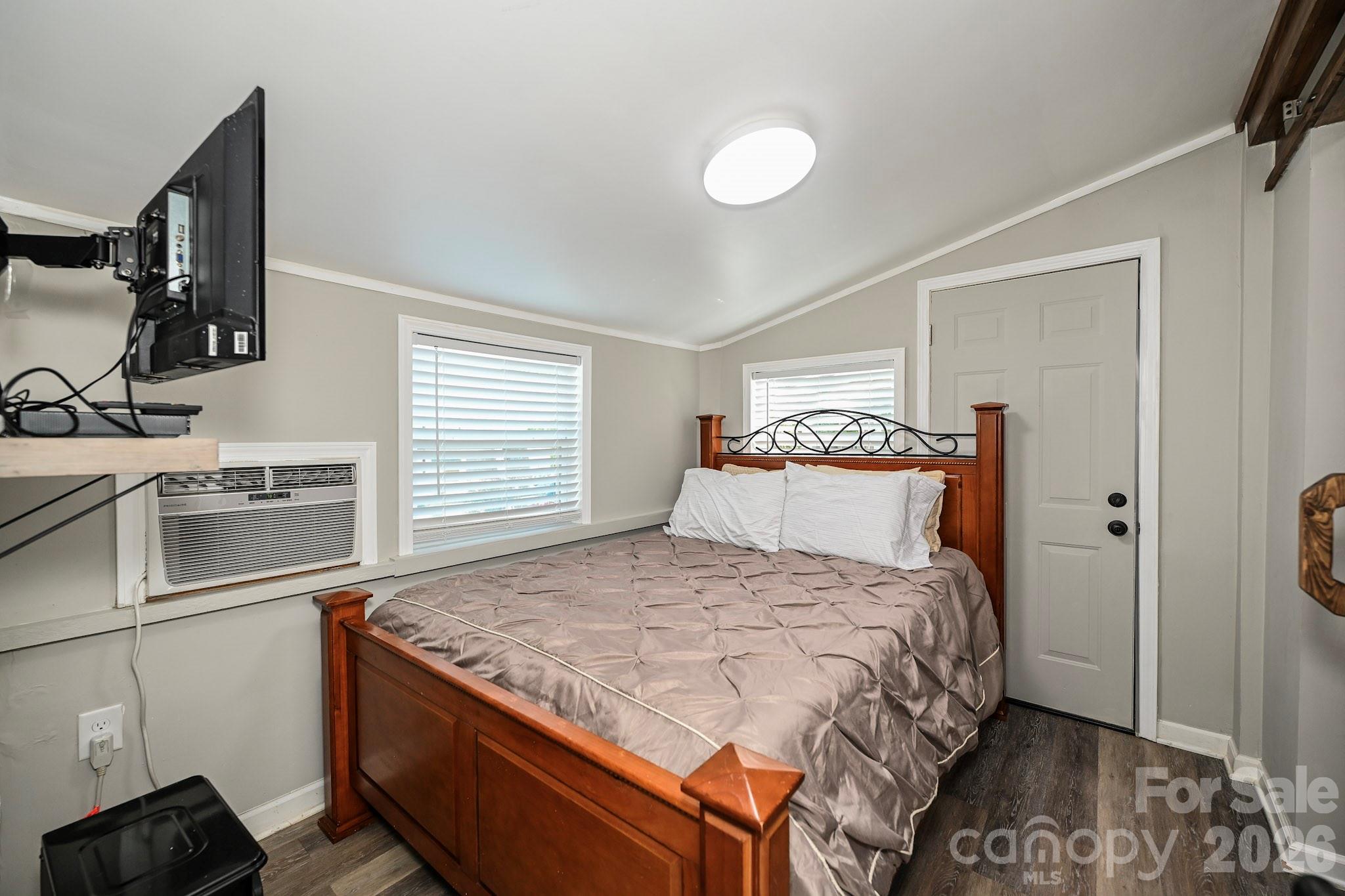 125 Hollywood Trail Property Photo 13