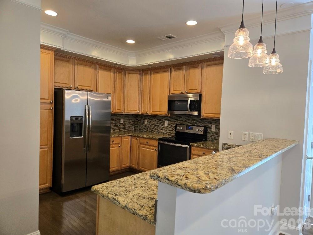 2359 Madeline Meadow Drive Property Photo 4