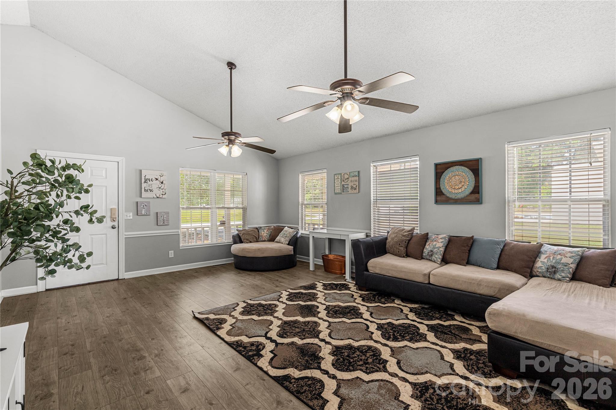 4535 Taxahaw Road Property Photo 5