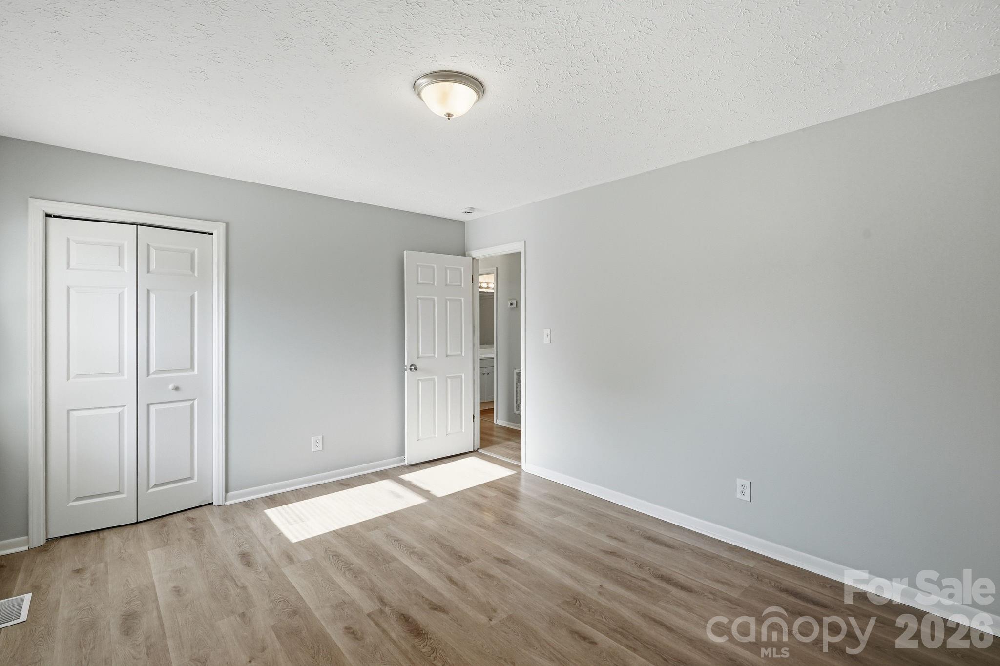 202 Cooke Circle Property Photo 23