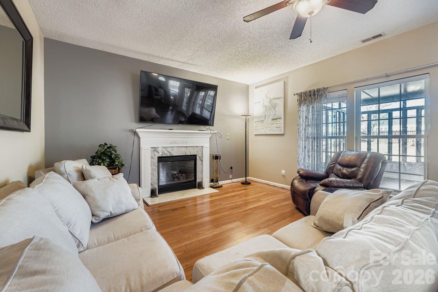 10303 Baskerville Avenue 103 Property Photo 6