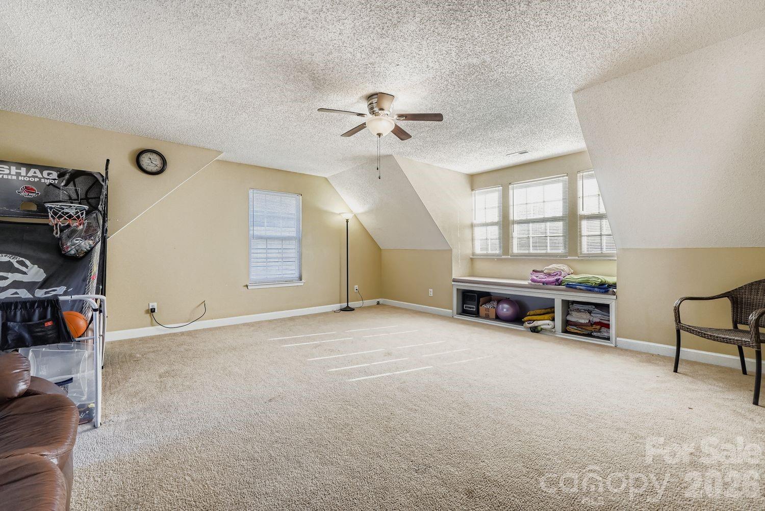 10303 Baskerville Avenue 103 Property Photo 23