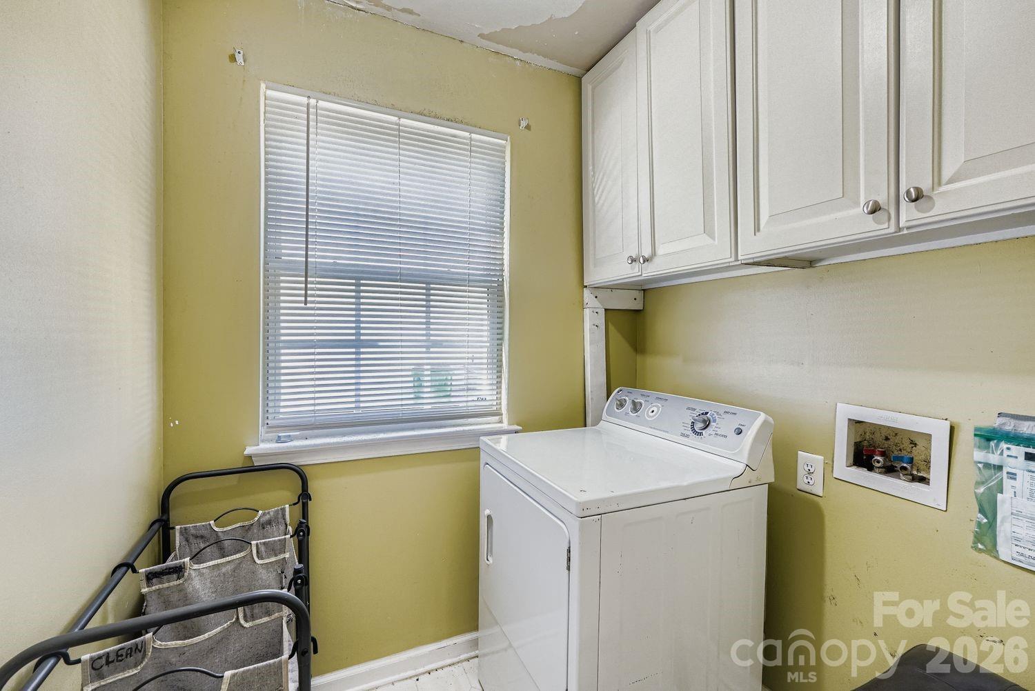 10303 Baskerville Avenue 103 Property Photo 24
