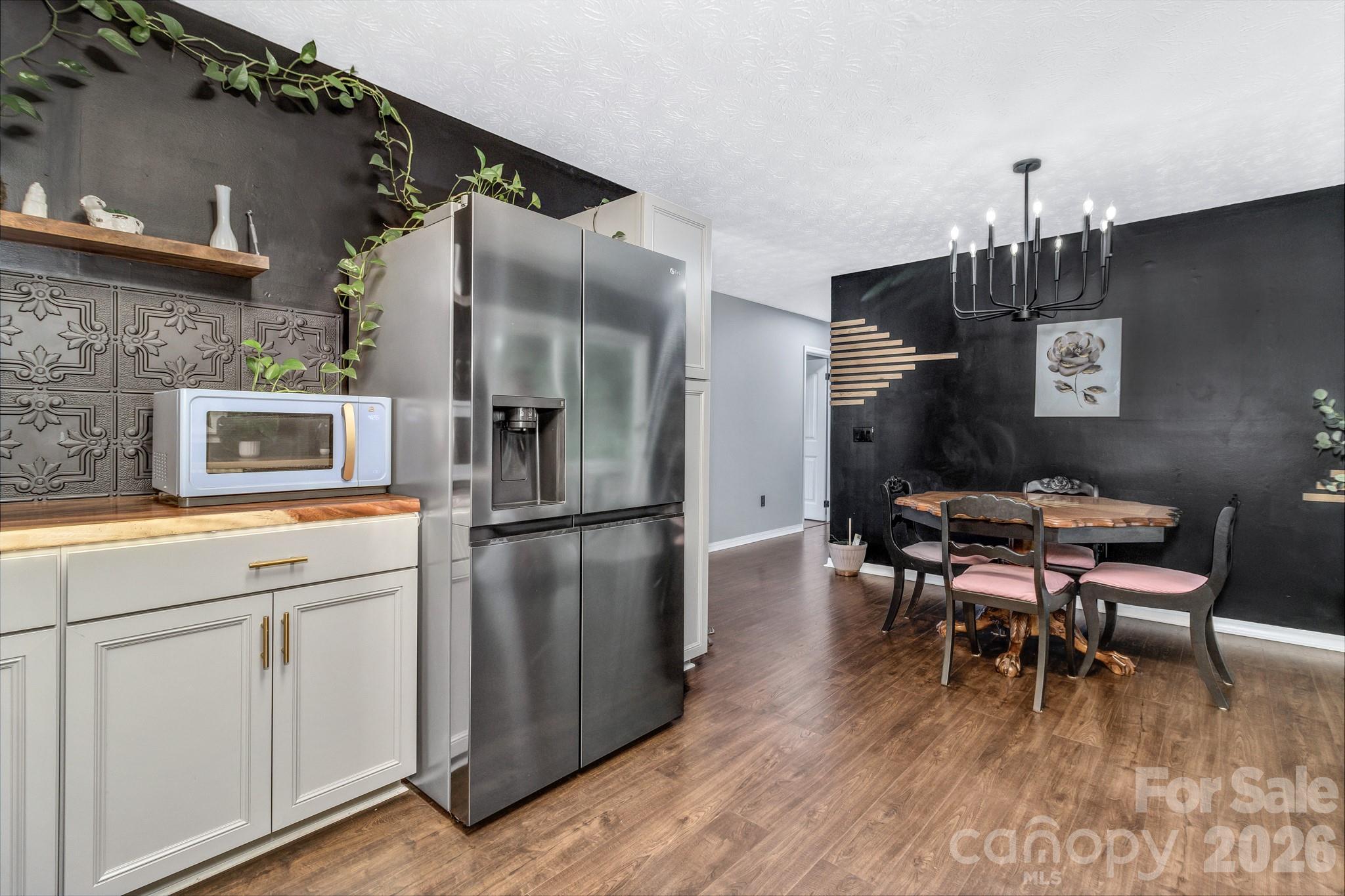 144 Pinehaven Drive Property Photo 11