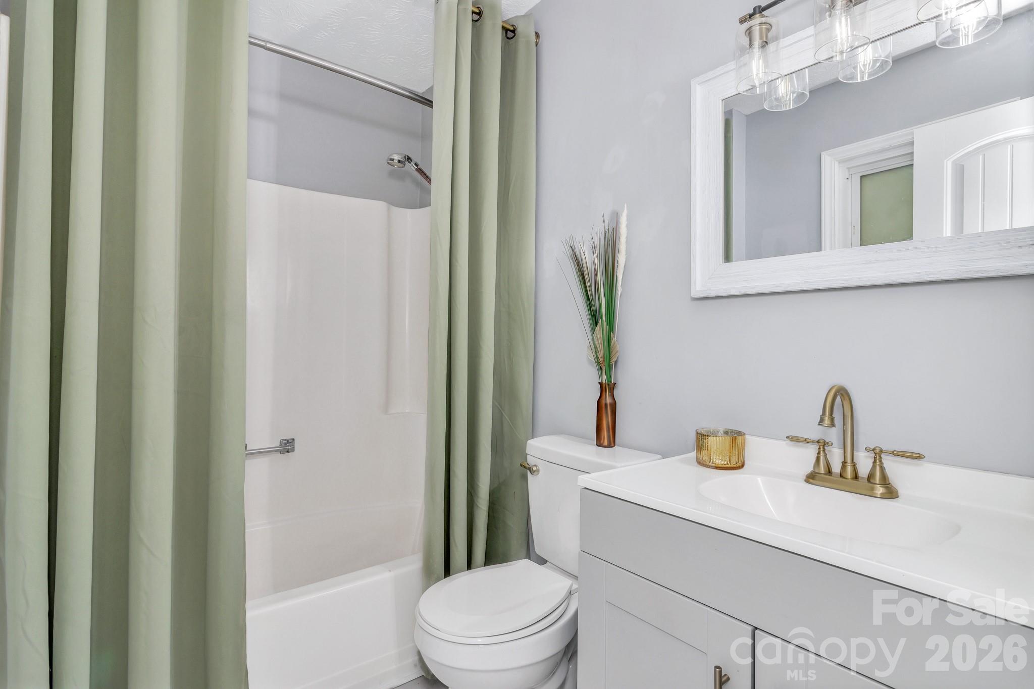 144 Pinehaven Drive Property Photo 18