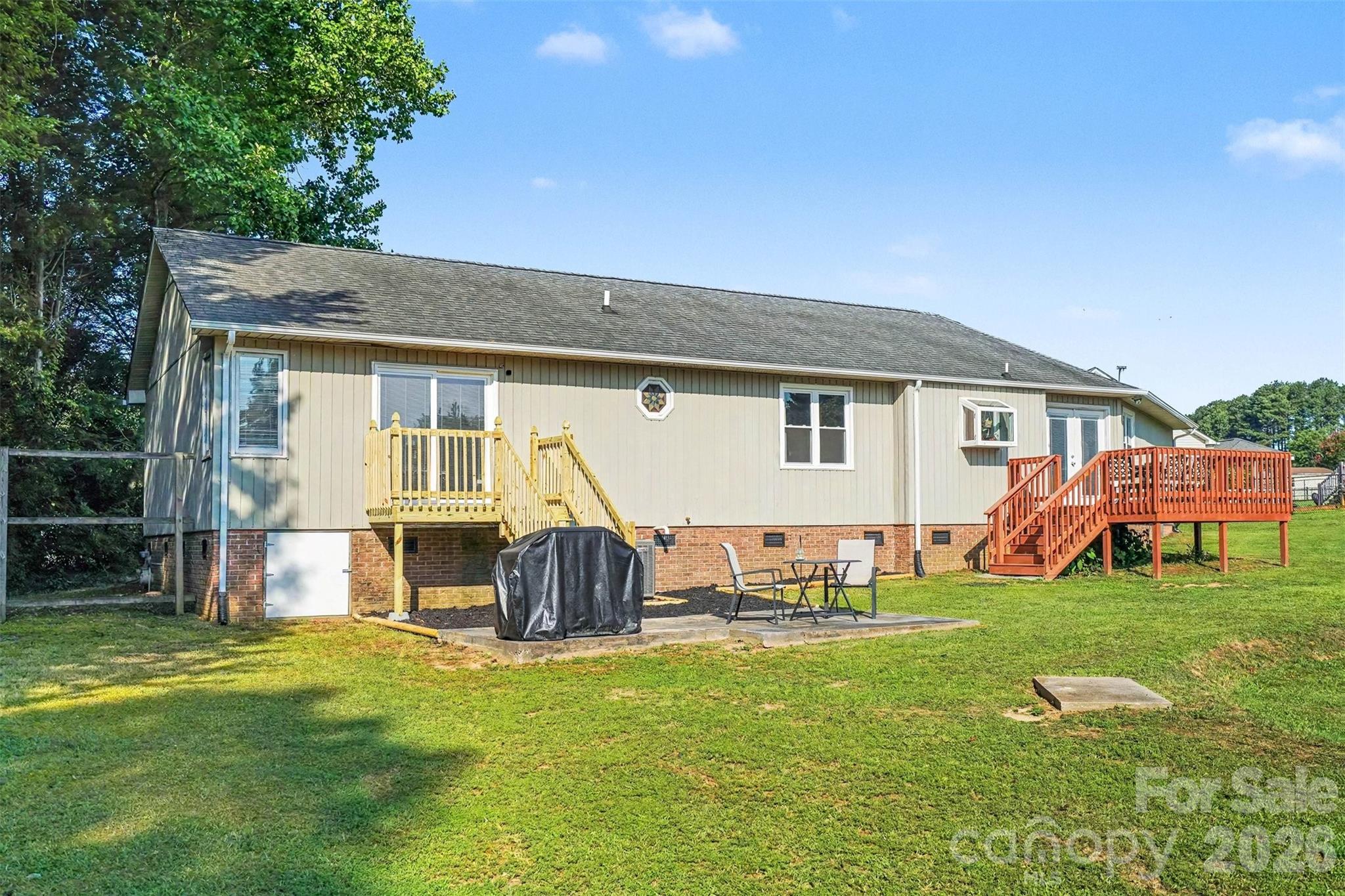 114 Redbird Lane Property Photo 23