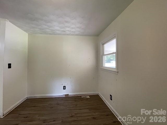 113 Lincoln Drive Property Photo 9