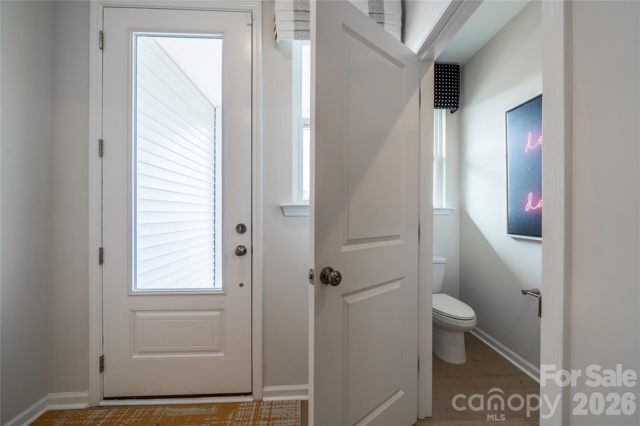 6033 Longar Lane Property Photo 3