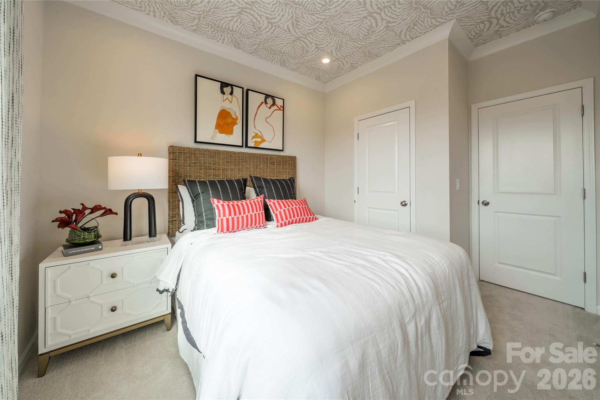 6033 Longar Lane Property Photo 15