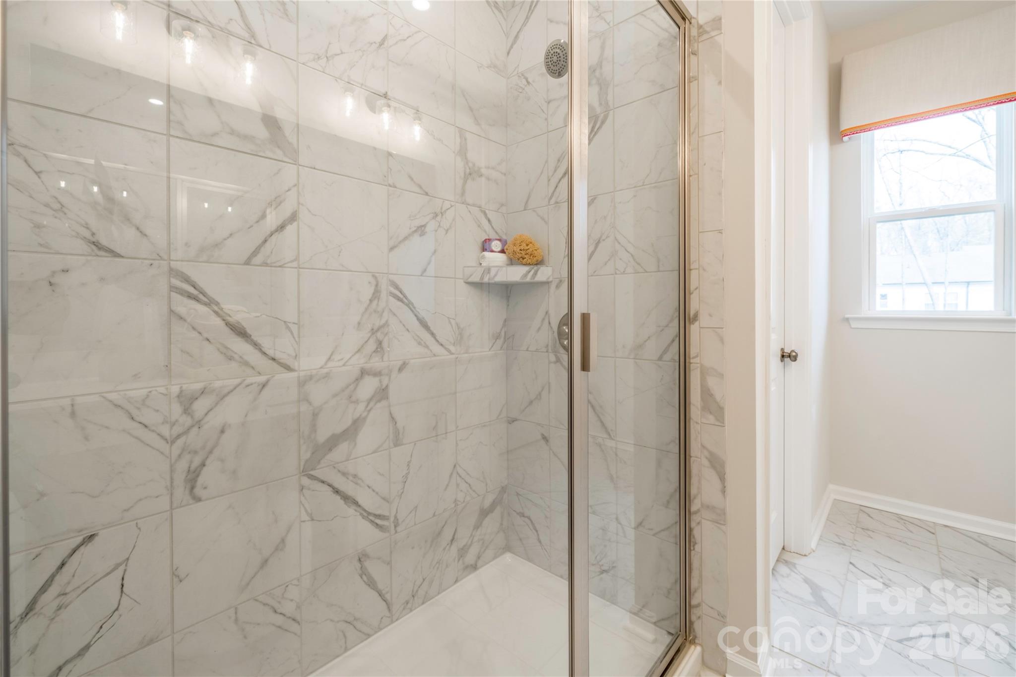 6033 Longar Lane Property Photo 20