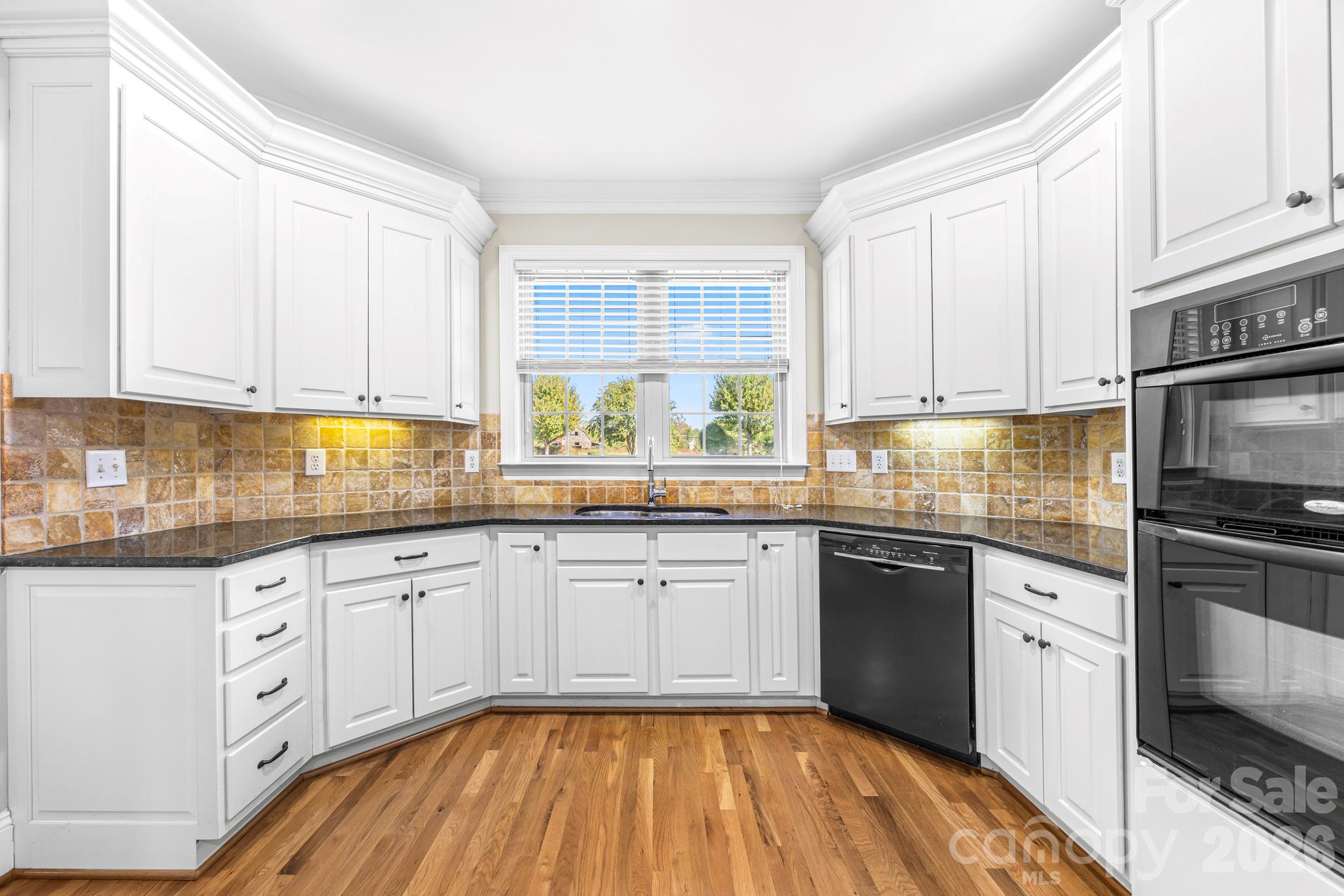 105 Mandarin Drive Property Photo 11