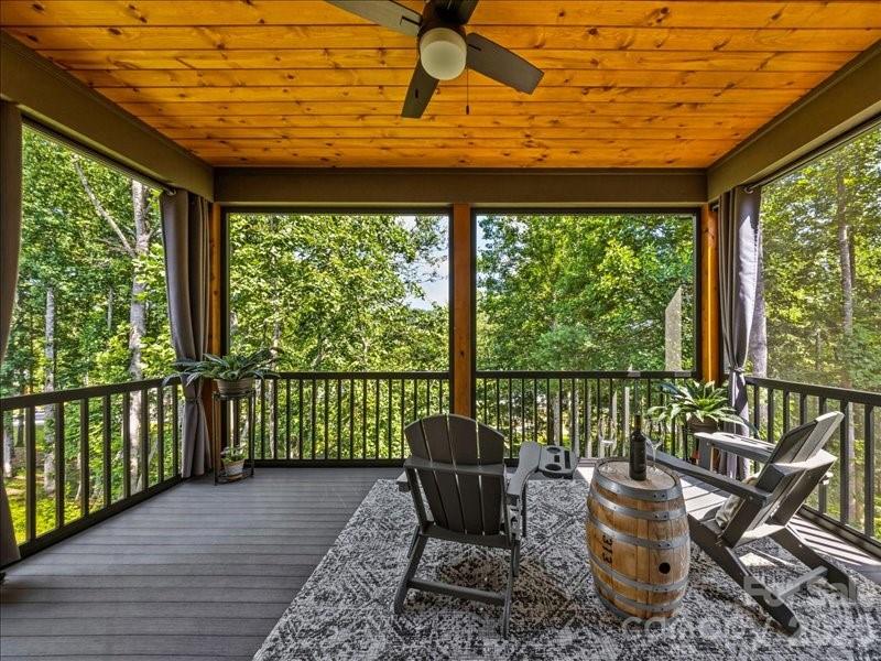 181 Byron Forest Drive Property Photo 4