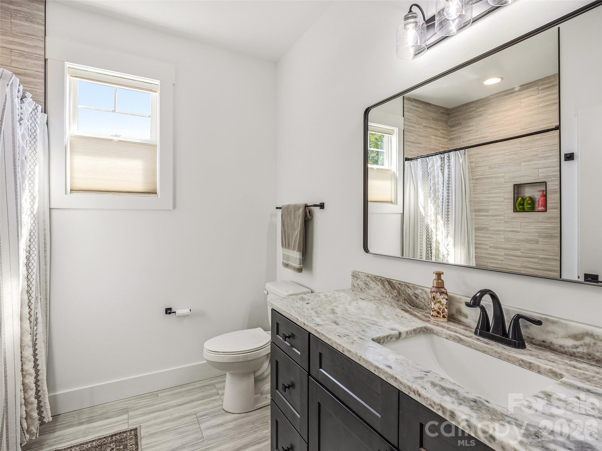 181 Byron Forest Drive Property Photo 23