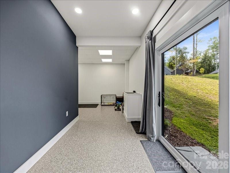 181 Byron Forest Drive Property Photo 36