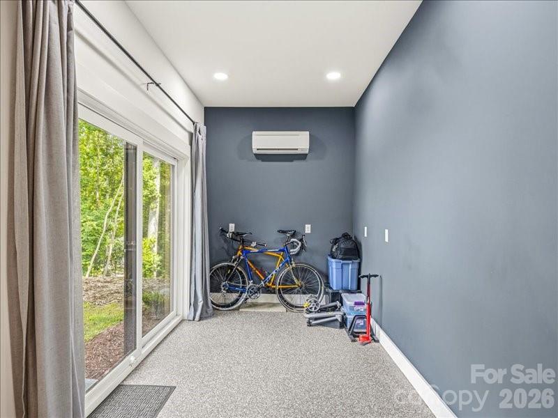 181 Byron Forest Drive Property Photo 36