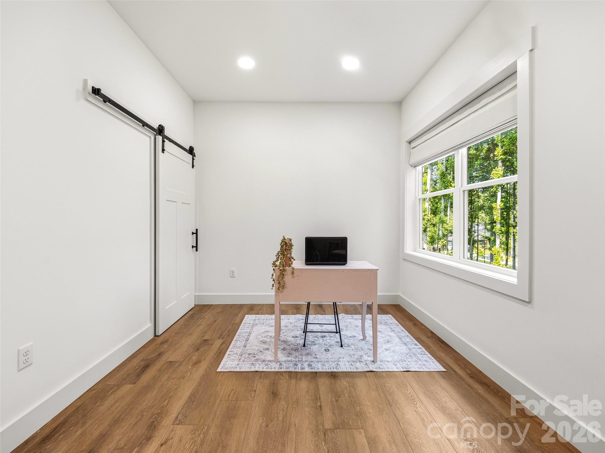 181 Byron Forest Drive Property Photo 37