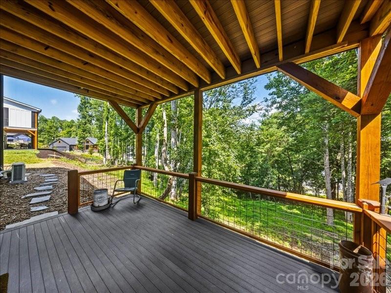 181 Byron Forest Drive Property Photo 38