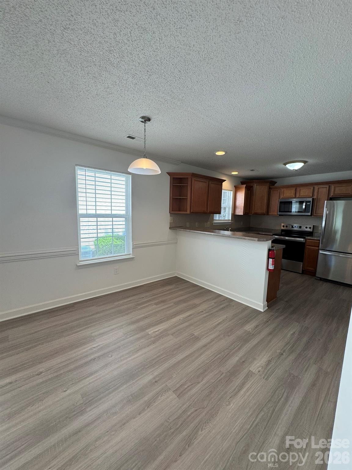 203 Clusters Circle Property Photo 3