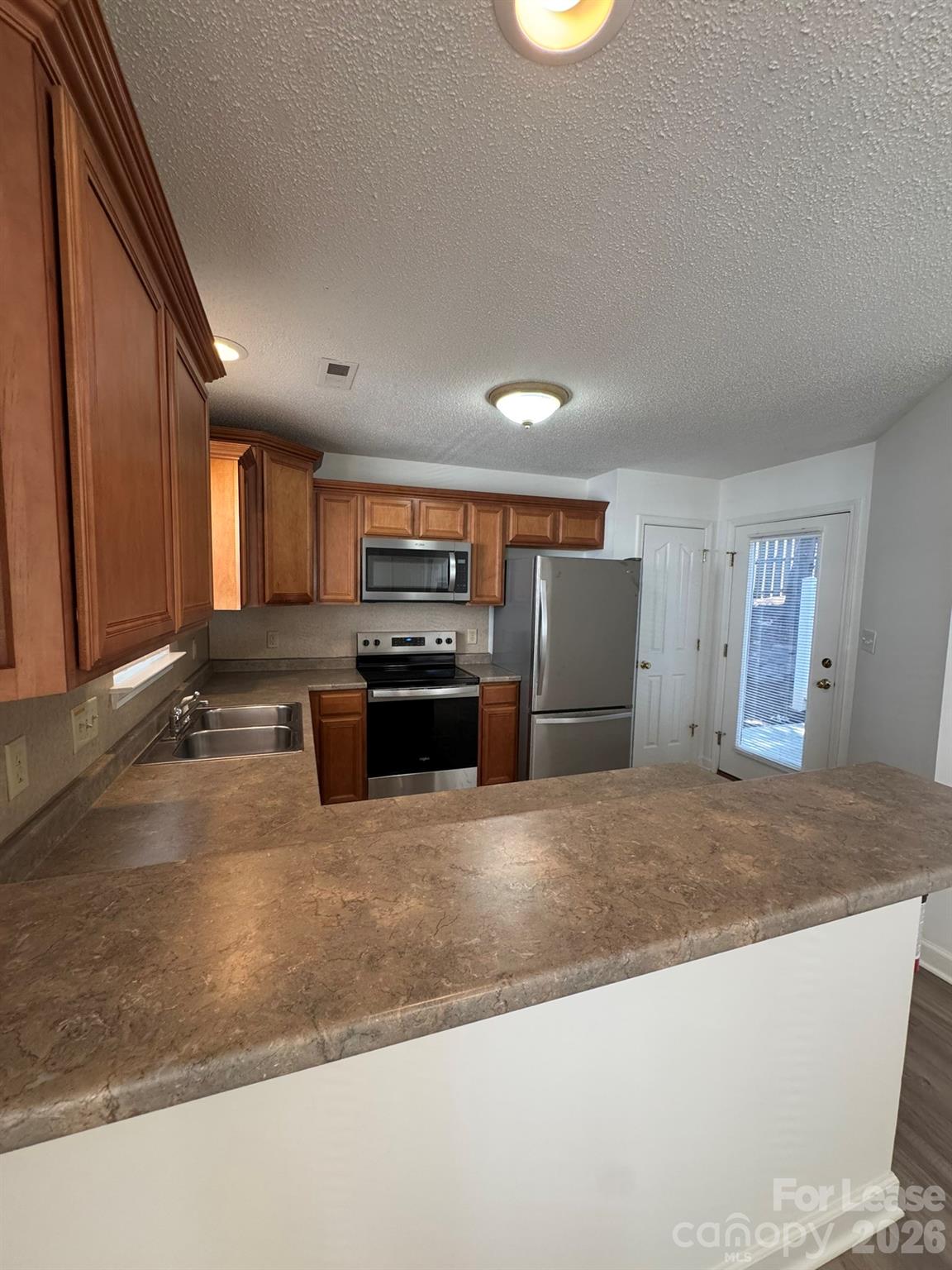 203 Clusters Circle Property Photo 5