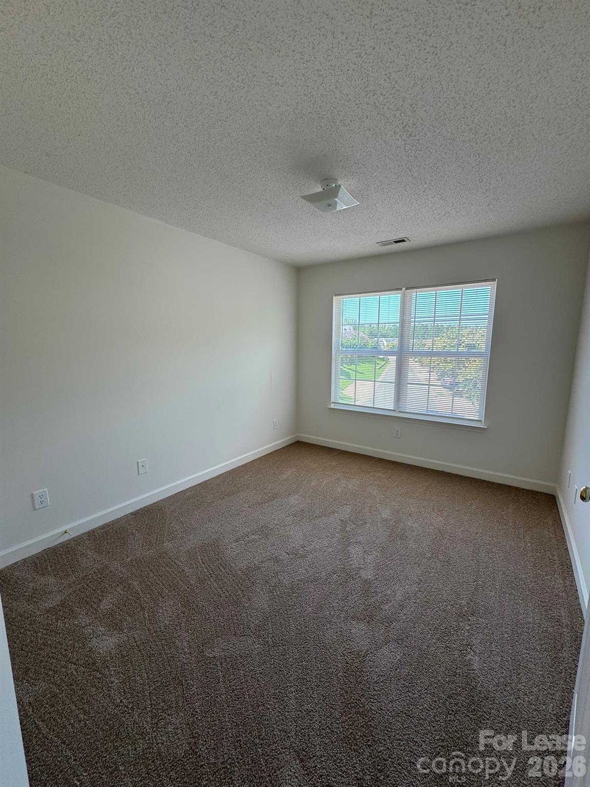 203 Clusters Circle Property Photo 15