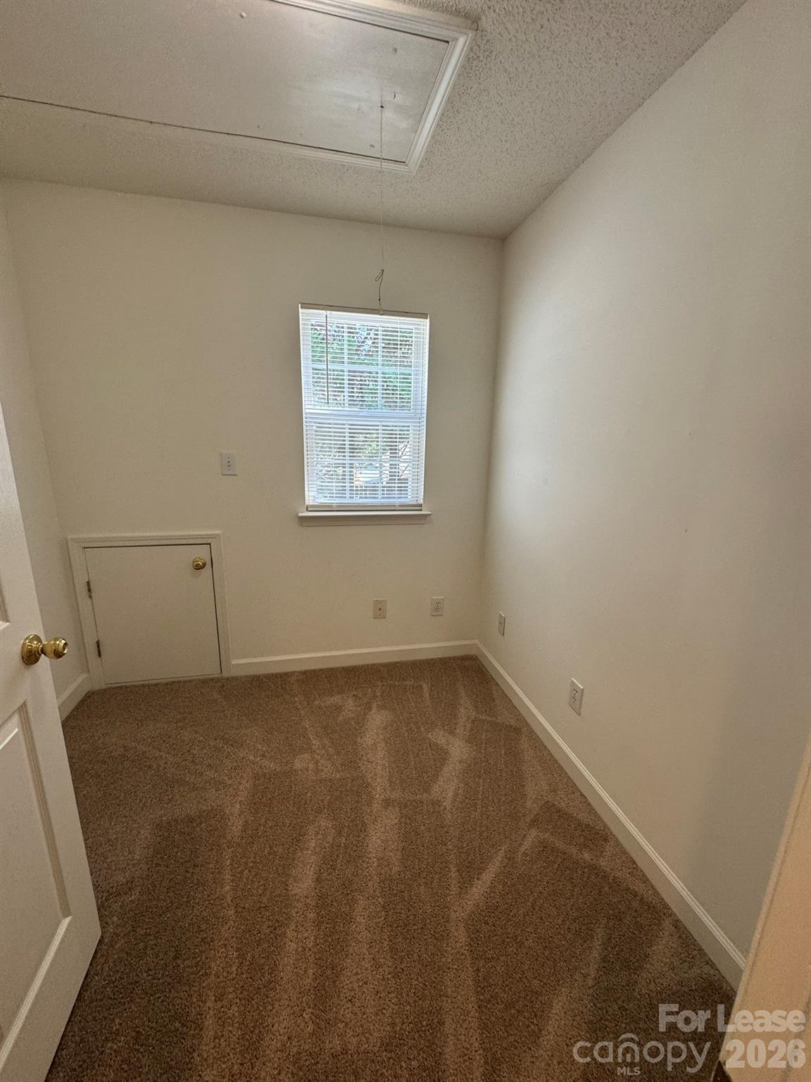 203 Clusters Circle Property Photo 22