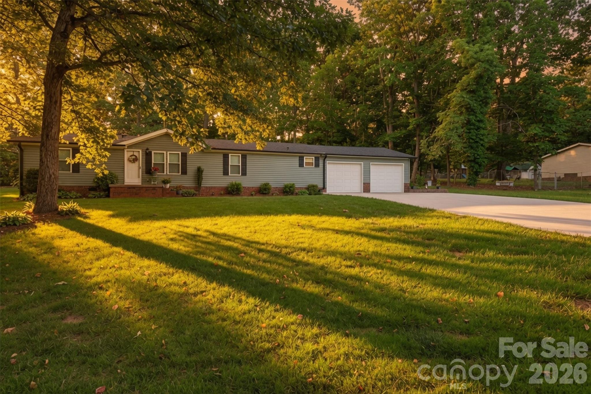 446 Heritage Circle Property Photo 1