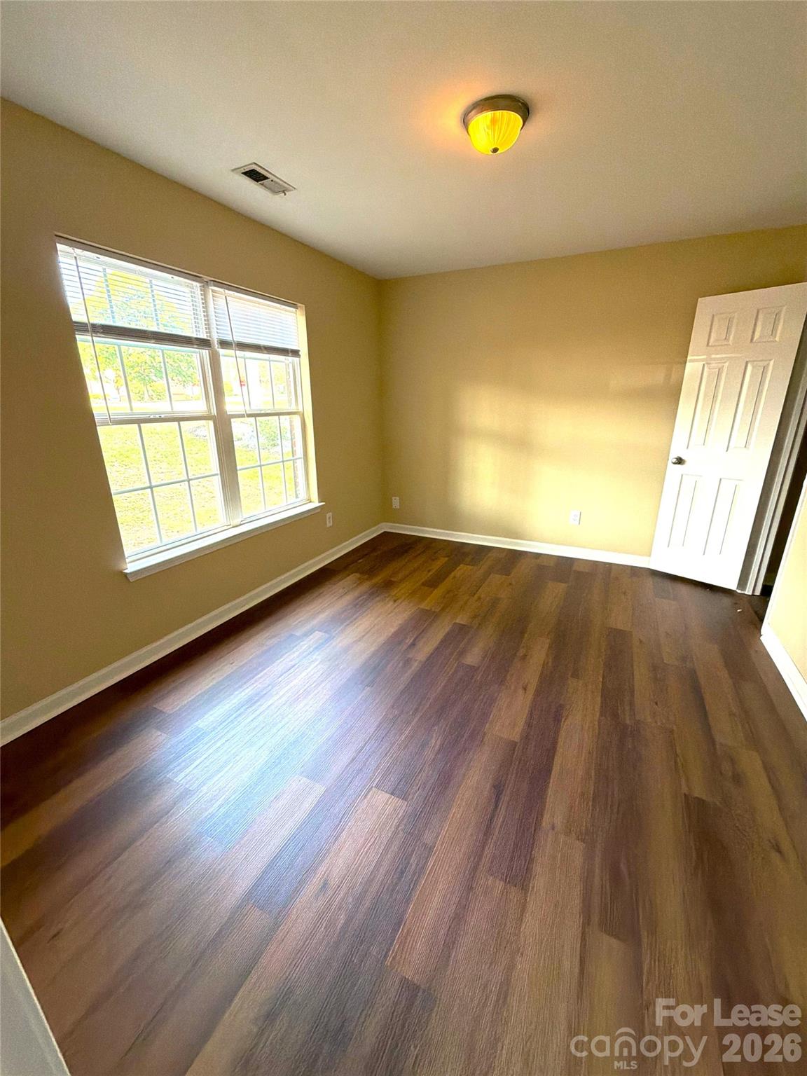 9329 Kendall Drive Property Photo 3