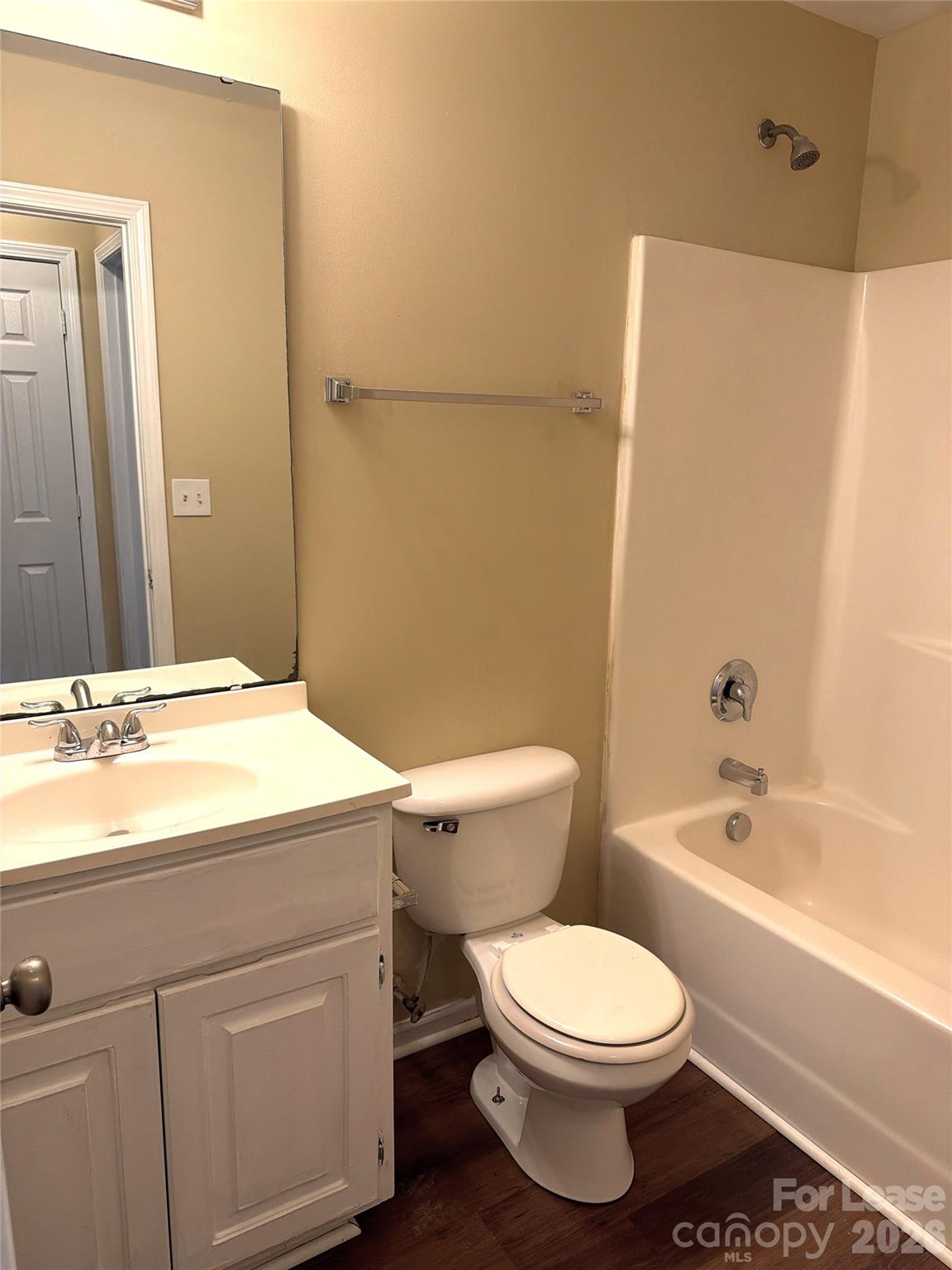 9329 Kendall Drive Property Photo 4