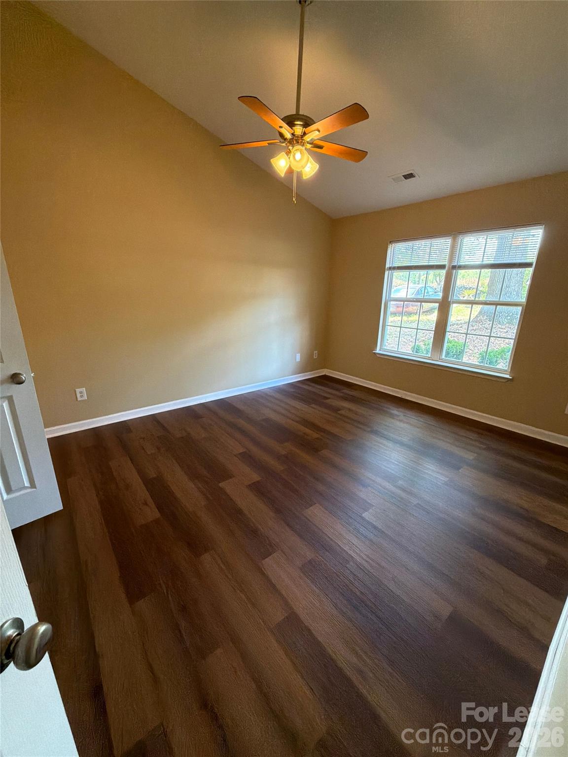 9329 Kendall Drive Property Photo 10