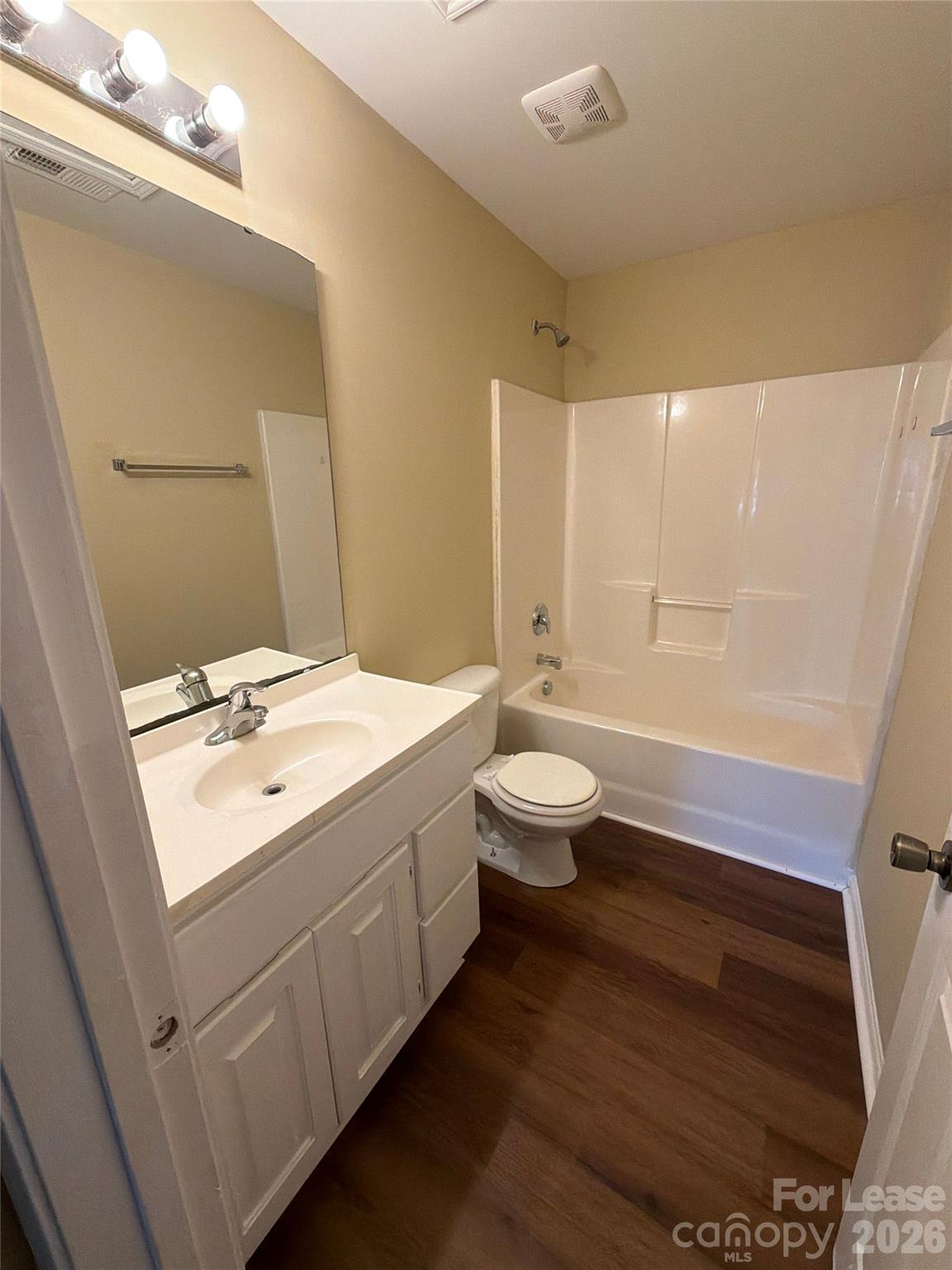 9329 Kendall Drive Property Photo 11
