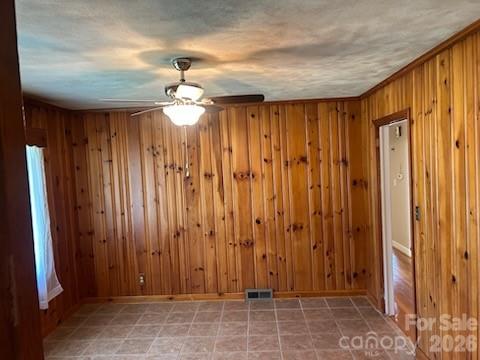 1164 Leigh Circle 11 Property Photo 8