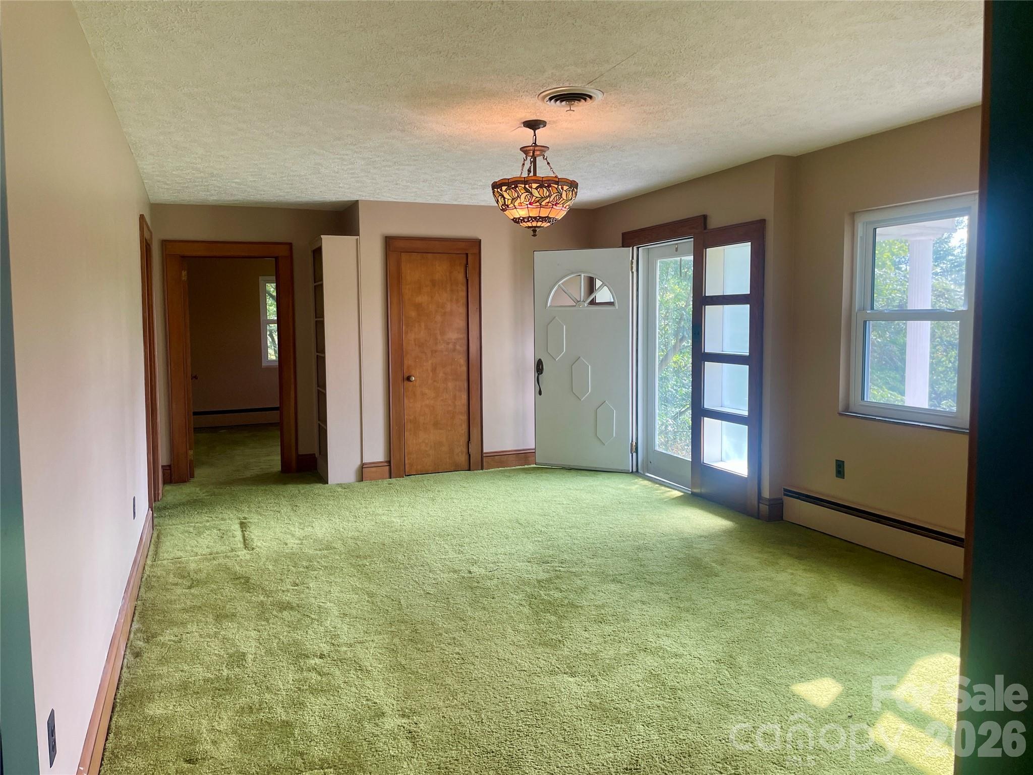 1099 Amherst Road Property Photo 11