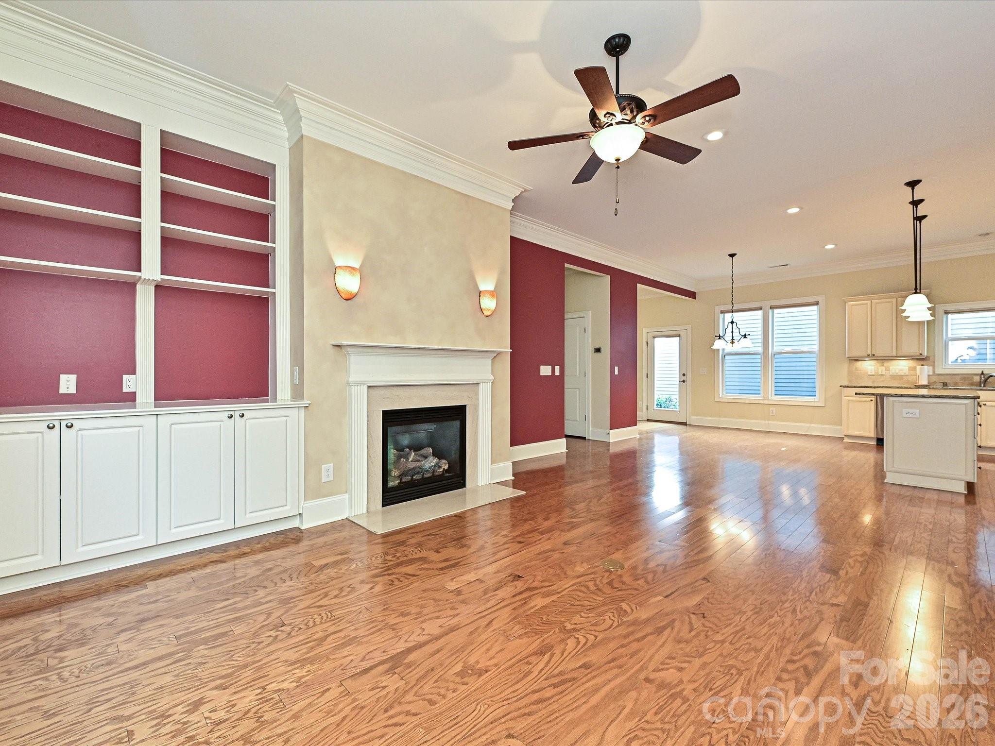 21816 Chapel Way Property Photo 7