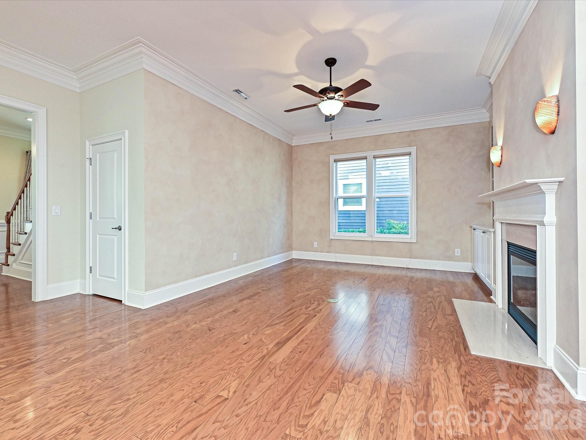 21816 Chapel Way Property Photo 8