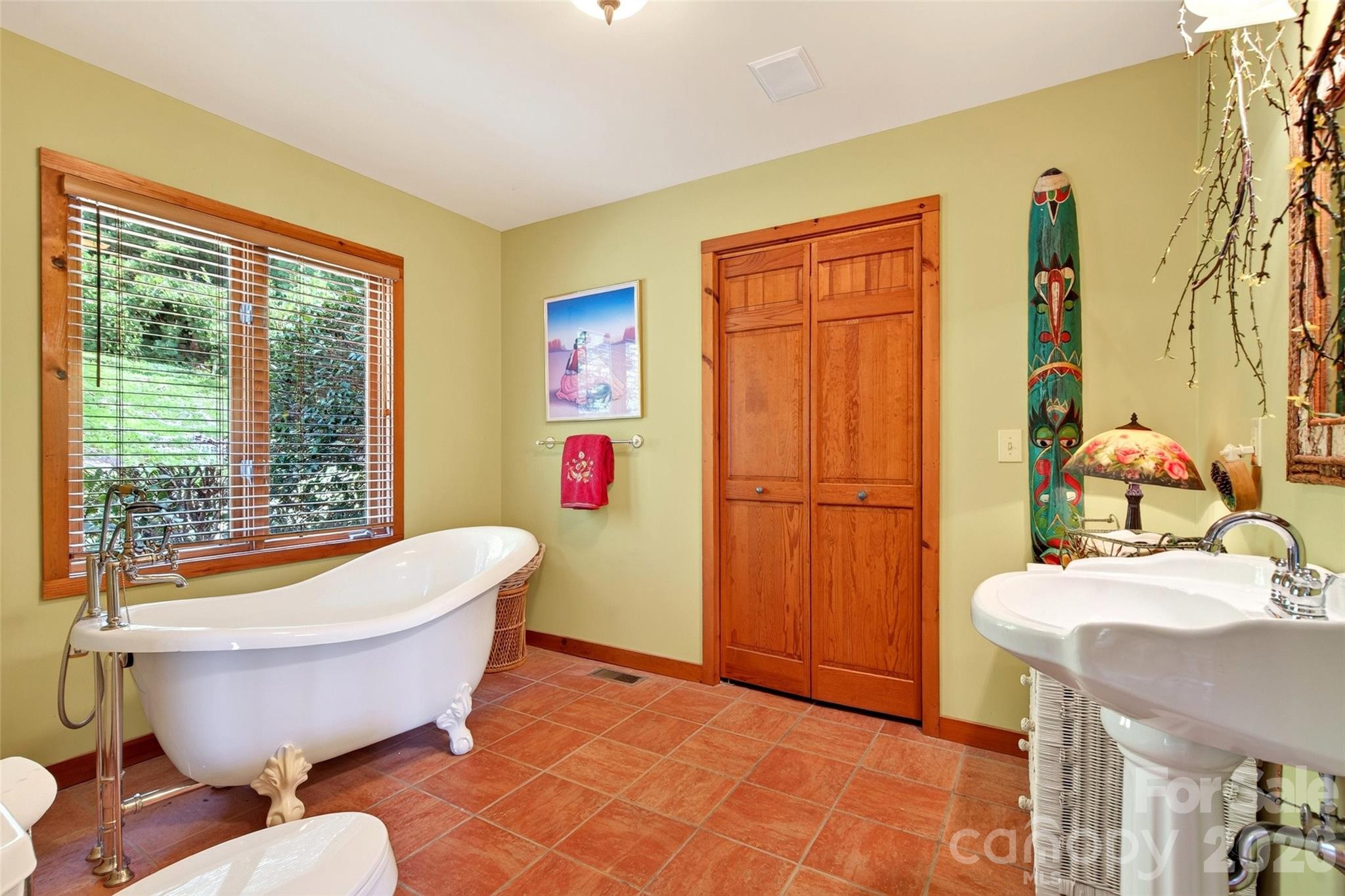 227 Sidney Lanier Drive Property Photo 27