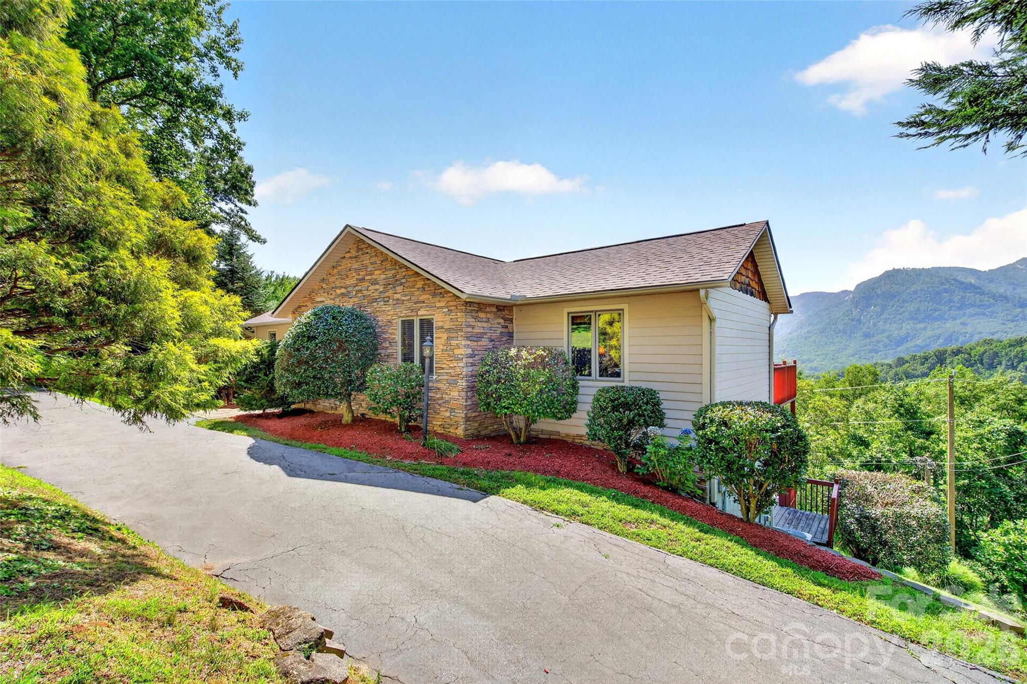 227 Sidney Lanier Drive Property Photo 40