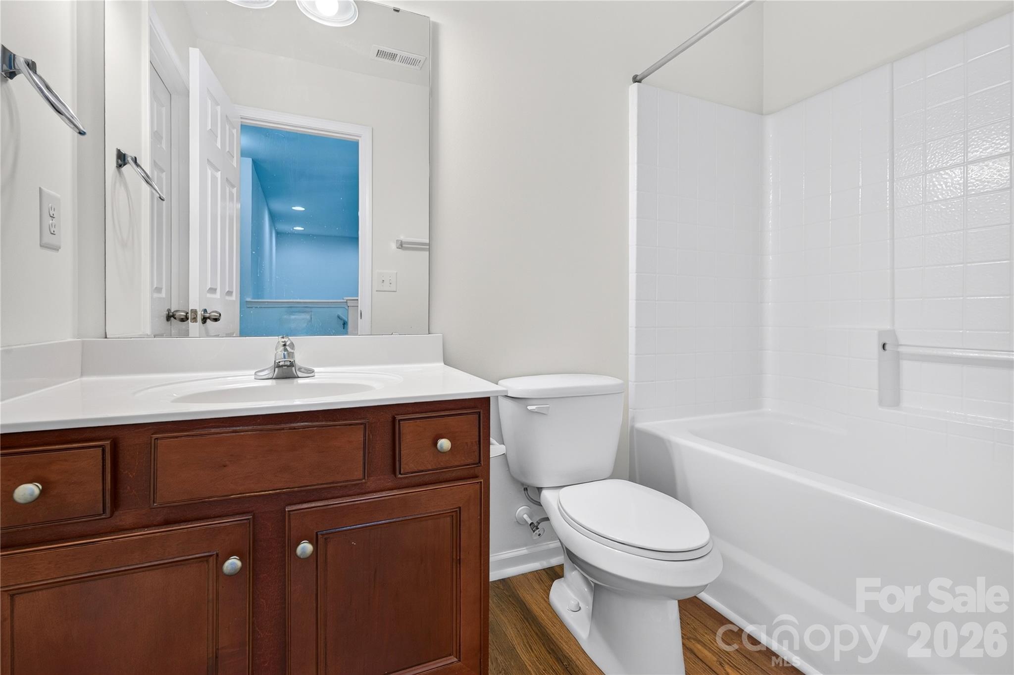 4711 Craigmoss Lane Property Photo 34