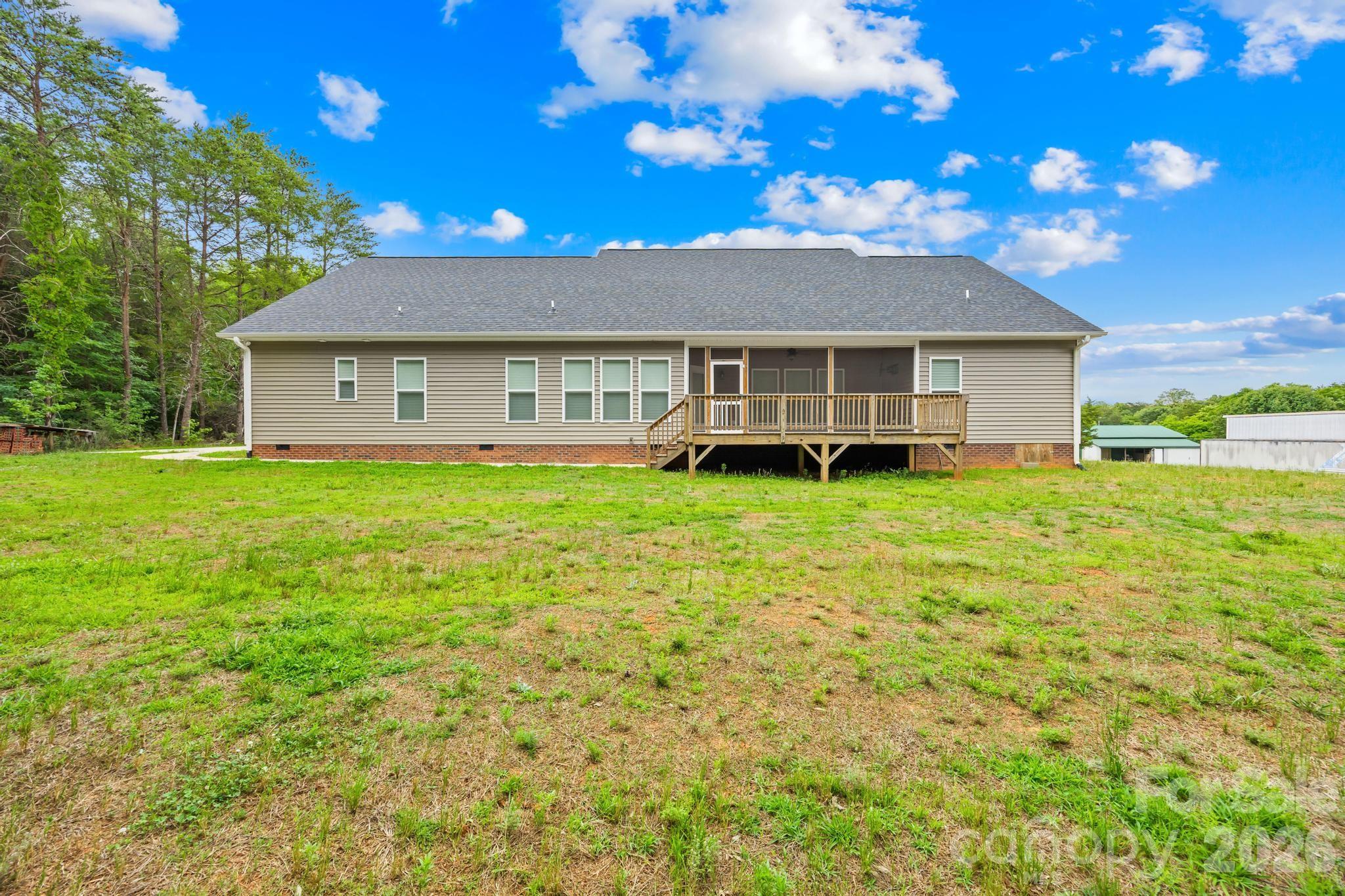 4669 Grooms Road Property Photo 5