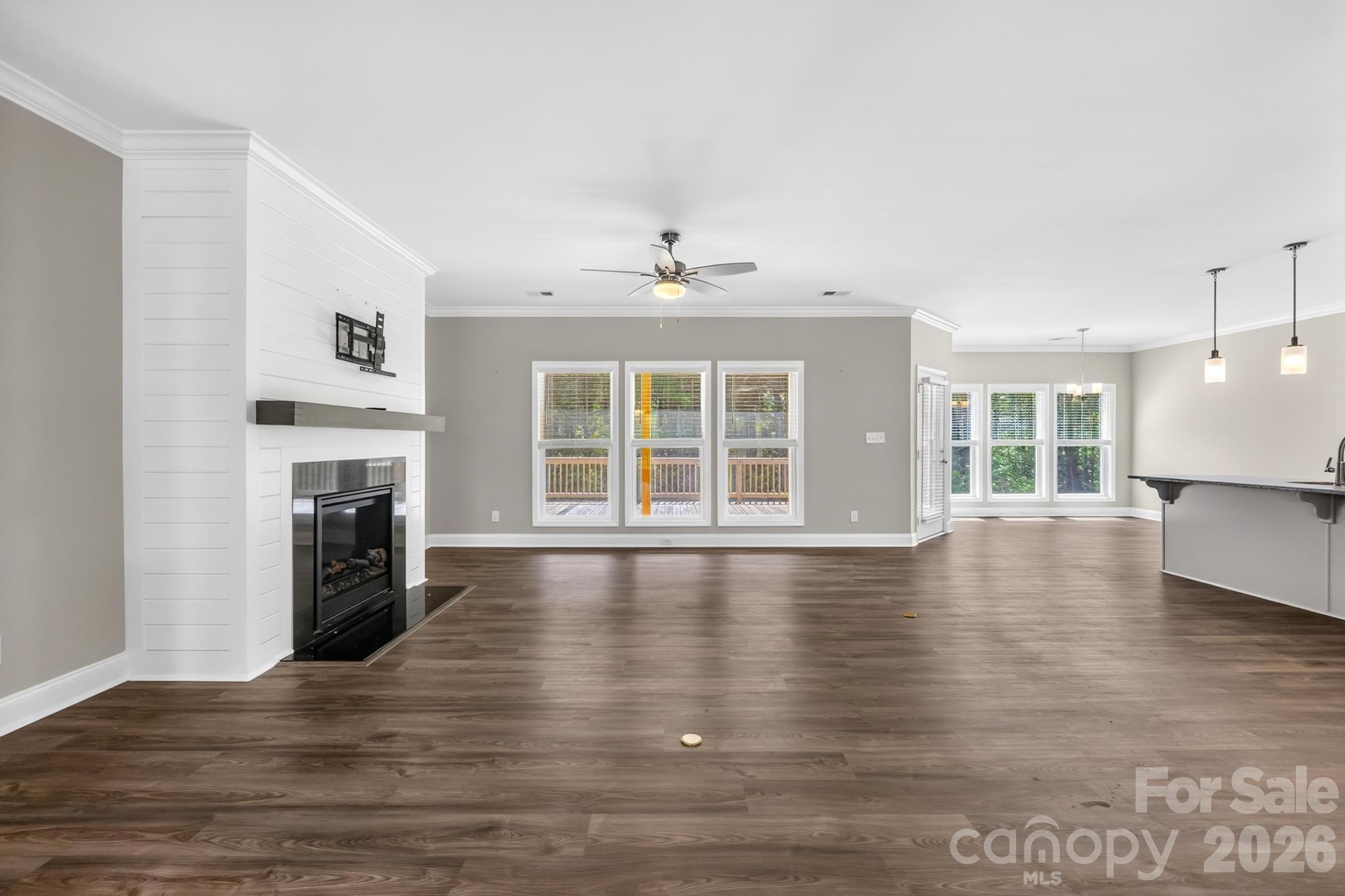 4669 Grooms Road Property Photo 6
