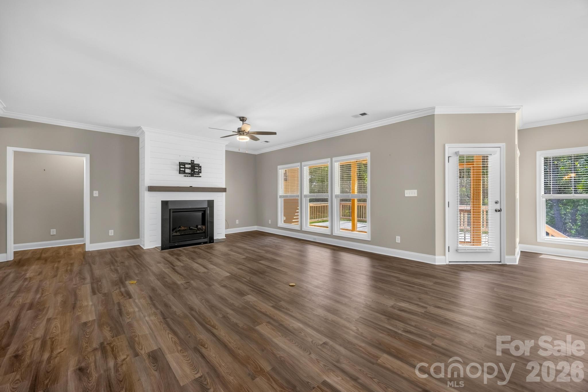 4669 Grooms Road Property Photo 7