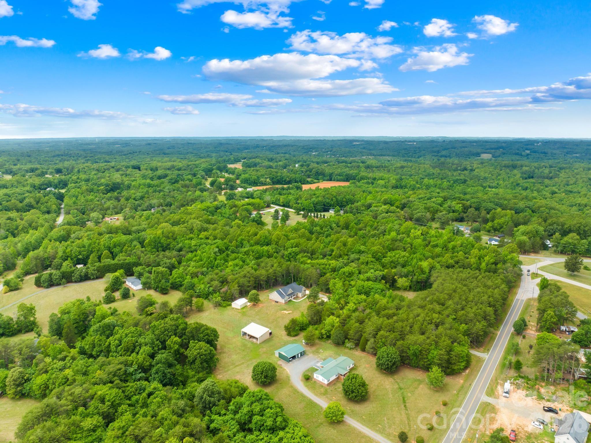 4669 Grooms Road Property Photo 46