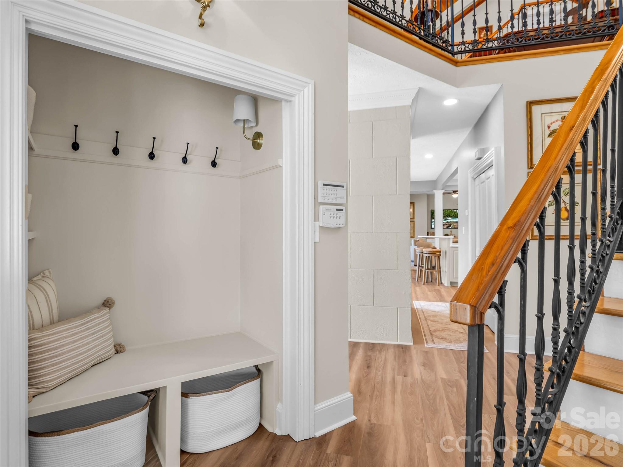 454 Cutaway Road Property Photo 5