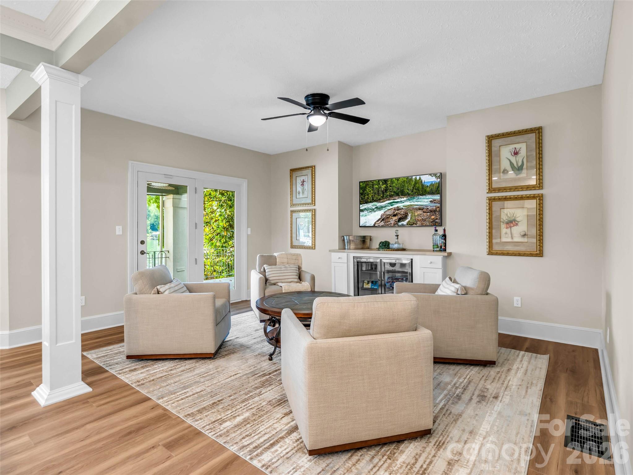 454 Cutaway Road Property Photo 12