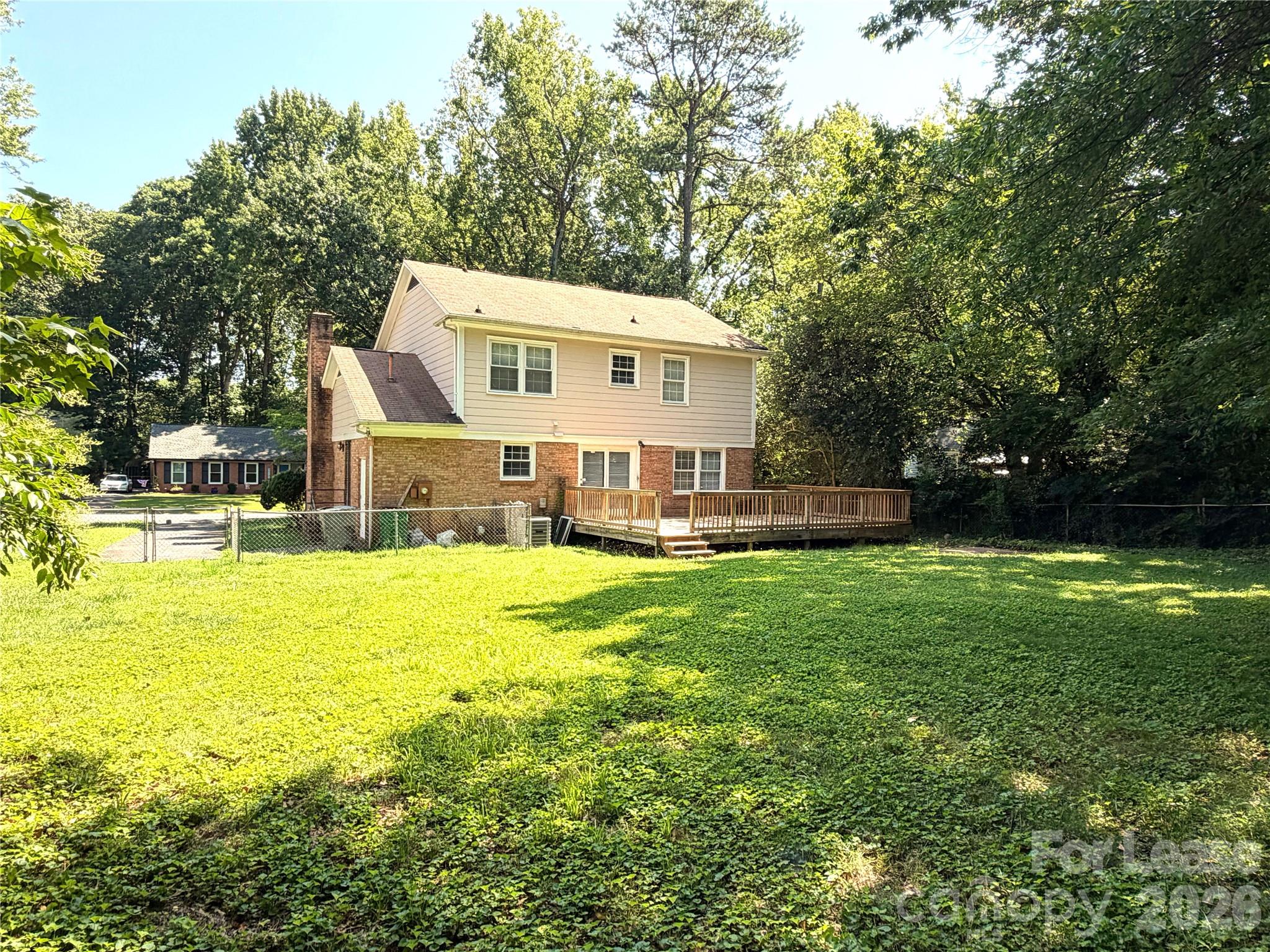 5016 Vescova Court Property Photo 14