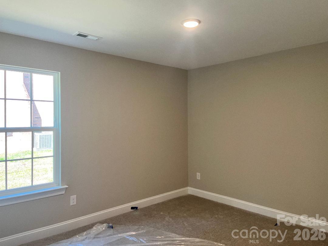 5807 Monticello Drive Property Photo 6