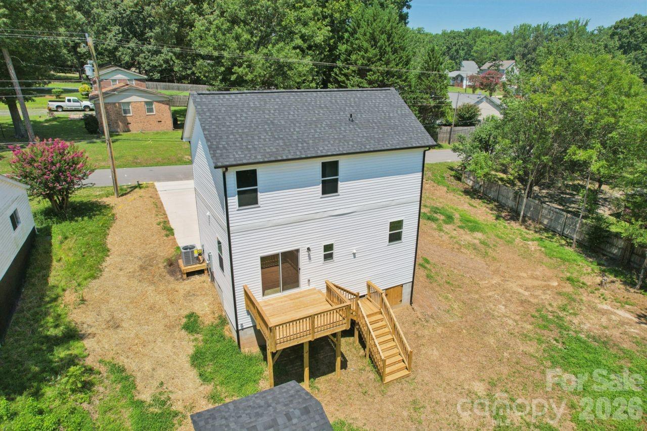 706 N 9th Street Property Photo 28