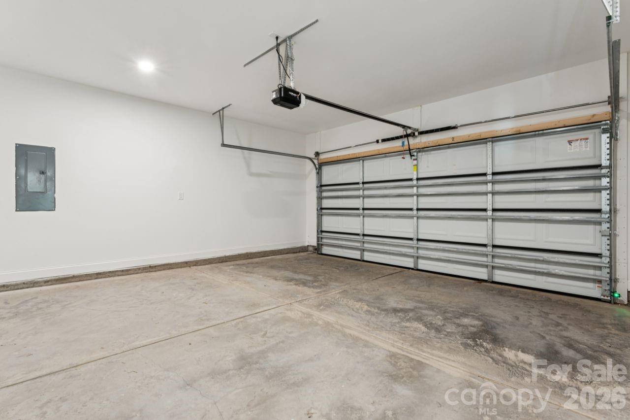 11725 Platon Avenue Property Photo 29